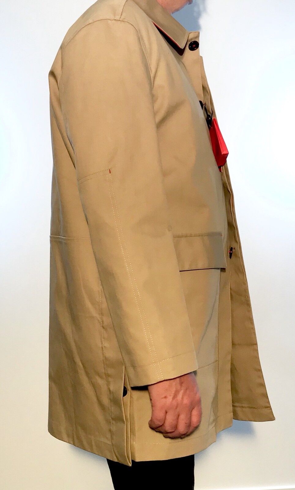 Carolina Herrera Khaki Tan Raincoat . Retails $760 Price $360 NWT Size L